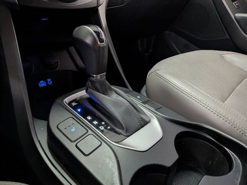 Used 2018 Hyundai Santa Fe Sport FWD image 6