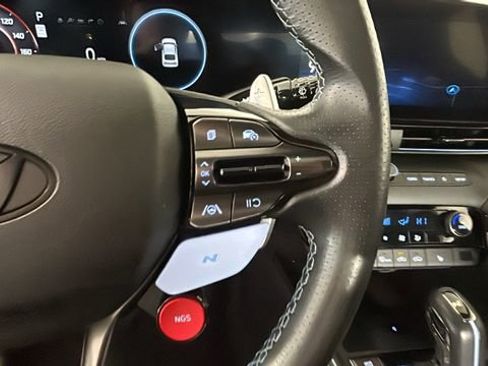 Used 2025 Hyundai Elantra N FWD image 17