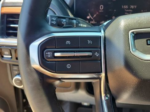 Used 2025 GMC Yukon Denali AWD/4WD image 21