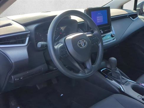 Certified 2024 Toyota Corolla LE image 9
