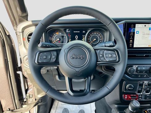 New 2026 Jeep Wrangler Unlimited Rubicon w/ Xtreme 35 Tire Package AWD/4WD image 11
