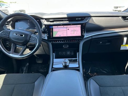 New 2026 Jeep Grand Cherokee L 2WD image 22