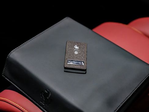 Used 2024 Ferrari Purosangue image 62