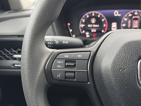 Used 2024 Honda Accord EX image 20