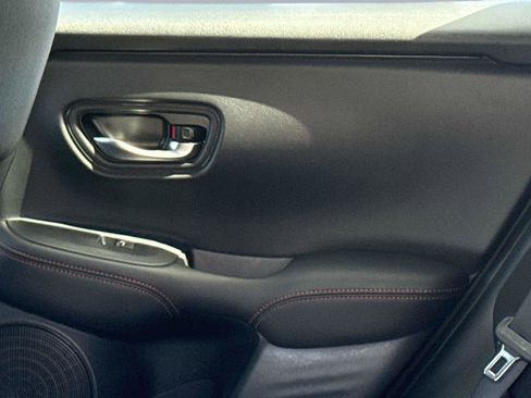 Used 2025 Honda HR-V Sport image 14