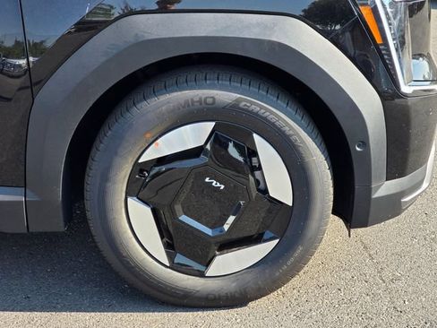 New 2026 Kia EV9 Wind AWD/4WD image 9