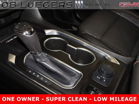 Certified 2020 Chevrolet Traverse Premier w/ Redline Edition image 24