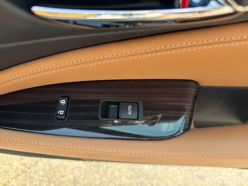 Used 2014 Lexus LS 460 AWD w/ Comfort Package image 32