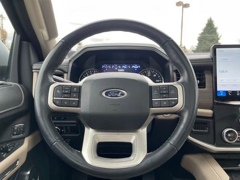 Used 2024 Ford Expedition Max Limited AWD/4WD image 11