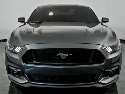 Used 2015 Ford Mustang GT Premium w/ Equipment Group 401A RWD image 4