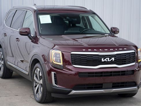 Used 2022 Kia Telluride EX w/ EX Premium Package image 51