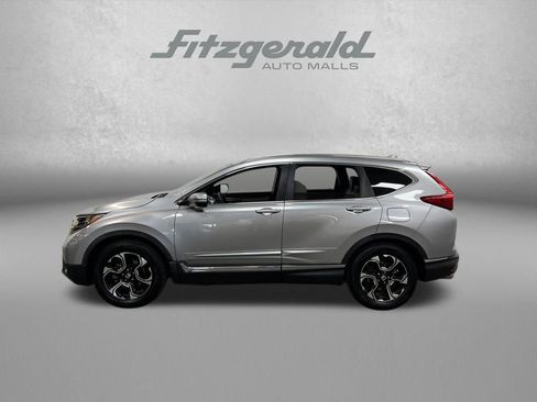 Used 2017 Honda CR-V Touring image 2