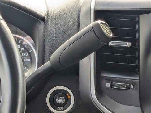 Used 2024 RAM 2500 Big Horn image 16