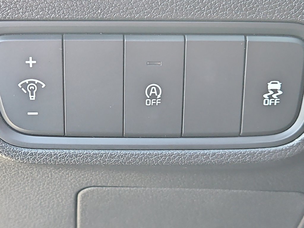 Used 2020 Kia Soul LX FWD image 23