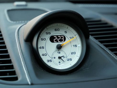 Used 2016 Porsche 911 GT3 RS image 12