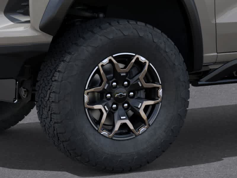 New 2026 Chevrolet Colorado ZR2 w/ Technology Package AWD/4WD image 9