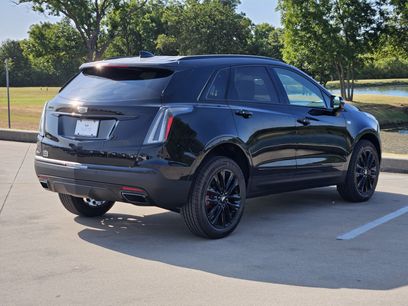 New 2026 Cadillac XT5 Sportv w/ LPO, Onyx Lite Package