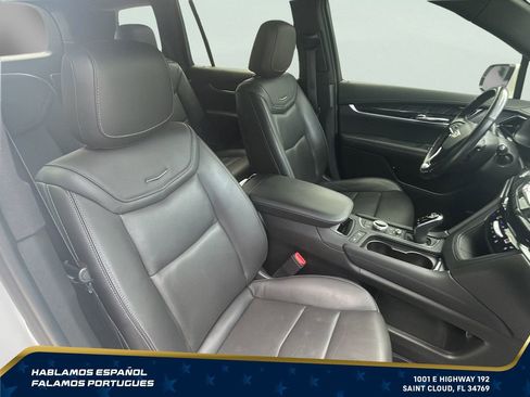 Certified 2023 Cadillac XT6 Premium Luxury w/ Technology Package FWD image 31