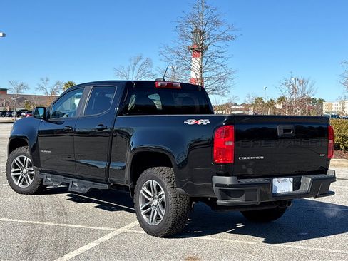 Used 2021 Chevrolet Colorado W/T w/ Custom Special Edition image 28
