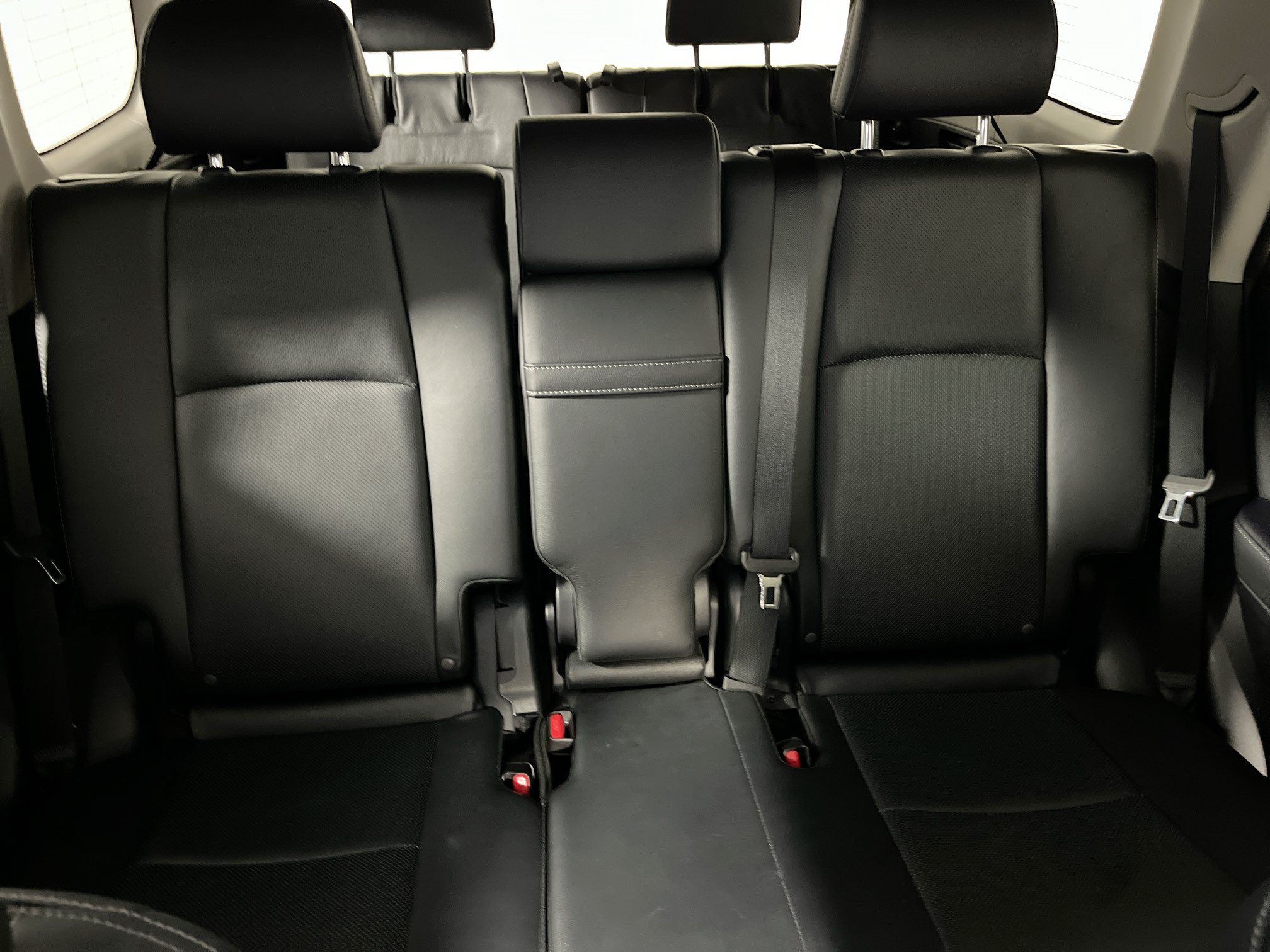 Used 2023 Toyota 4Runner Limited RWD image 33