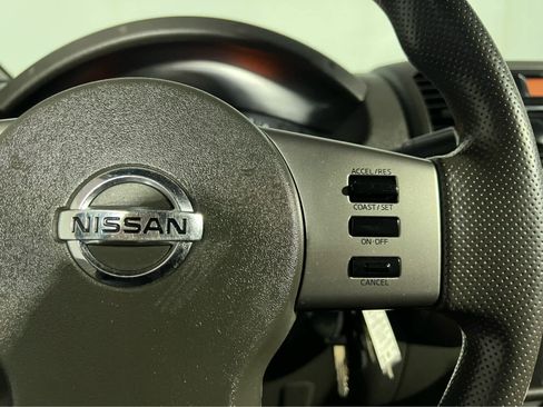 Used 2007 Nissan Frontier SE w/ SE Value Truck Pkg image 15