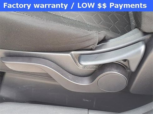 Used 2025 Mitsubishi Outlander Sport ES image 16