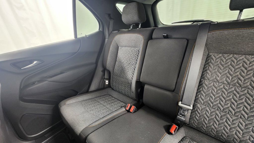 Used 2022 Chevrolet Equinox LT FWD image 14