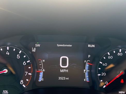 Used 2025 Jeep Compass Latitude w/ Altitude Special Edition image 16