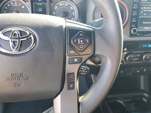 Used 2023 Toyota Tacoma TRD Sport image 23