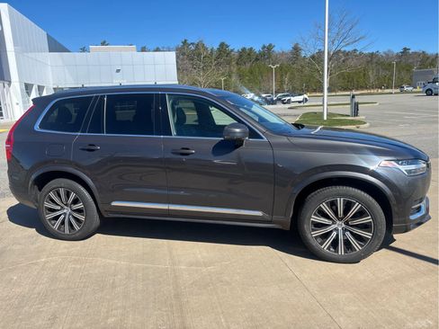 Used 2024 Volvo XC90 B6 Plus w/ Protection Package Premier AWD/4WD image 25