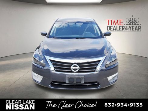 Used 2015 Nissan Altima 2.5 S w/ Power Driver Seat Package image 2