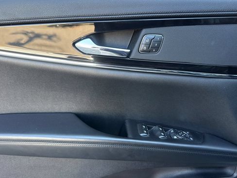 Certified 2021 Lincoln Nautilus FWD w/ Equipment Group 101A image 11