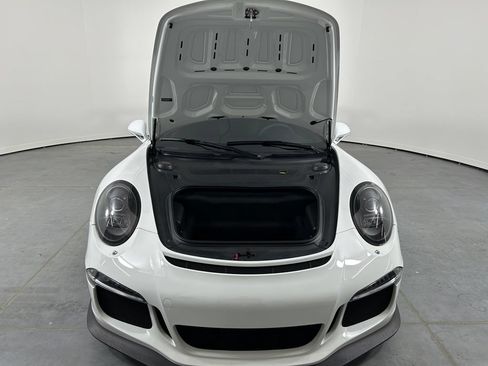 Certified 2015 Porsche 911 GT3 RWD image 29