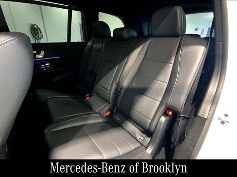 Certified 2023 Mercedes-Benz GLS 450 4MATIC image 22