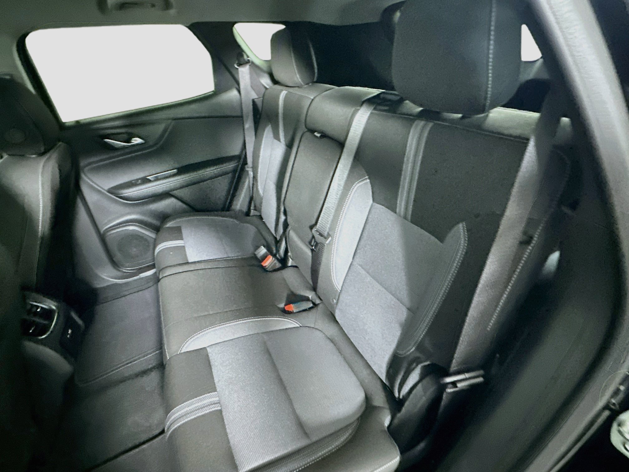 Used 2026 Chevrolet Blazer LT FWD image 27