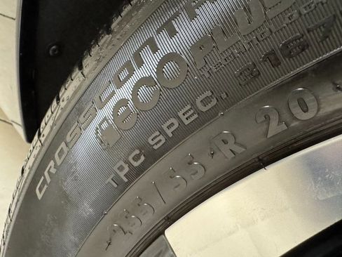 Used 2025 Buick Enclave Sport Touring image 26