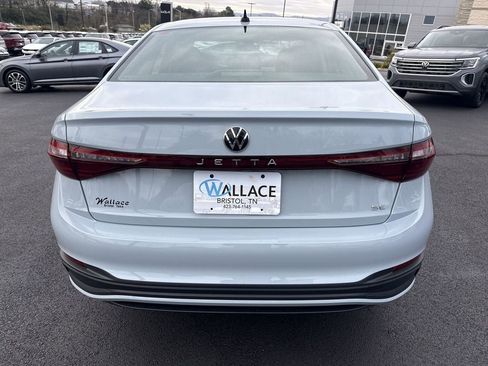New 2026 Volkswagen Jetta SE FWD image 5