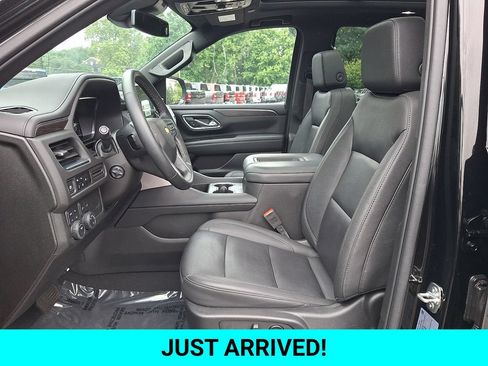 Used 2024 Chevrolet Tahoe LT w/ LT Signature Plus Package AWD/4WD image 15