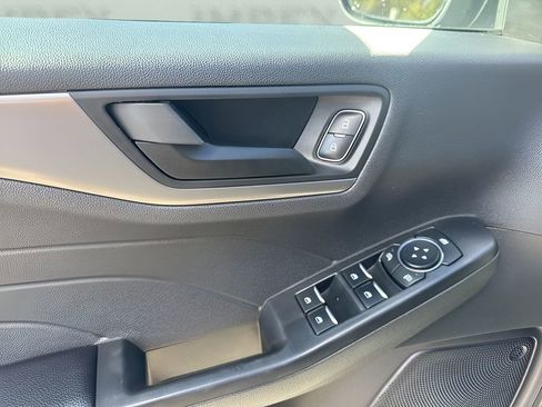 Used 2024 Ford Escape Active w/ Cold Weather Package image 25