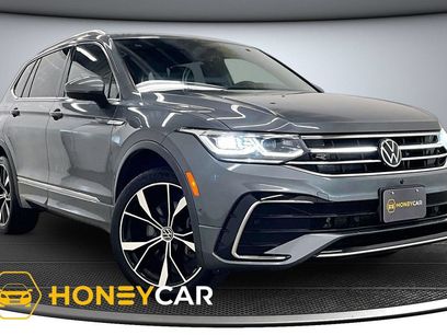 Used 2022 Volkswagen Tiguan SEL R-Line