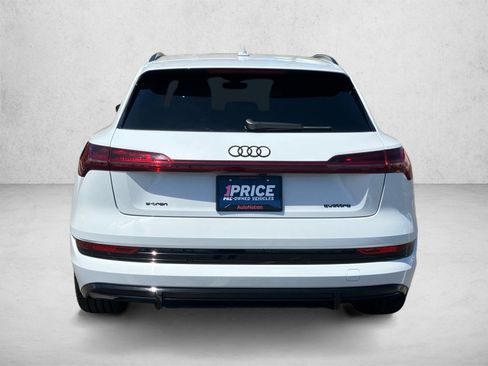 Used 2022 Audi e-tron Chronos AWD/4WD image 6