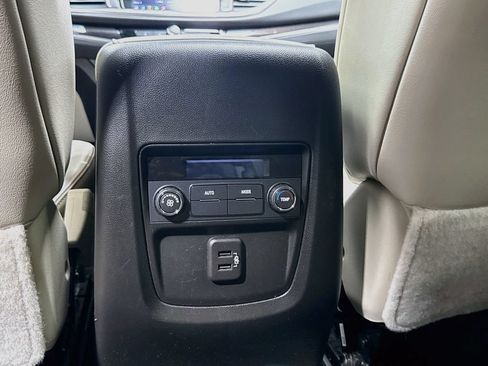 Used 2023 Buick Enclave Essence w/ Experience Buick Package FWD image 25