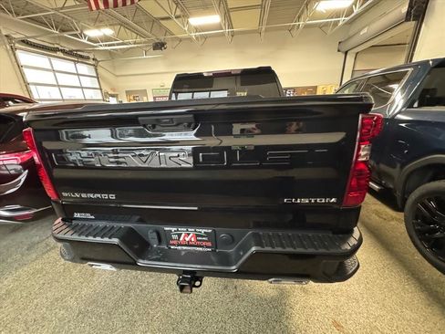 Used 2024 Chevrolet Silverado 1500 Custom Trail Boss image 6