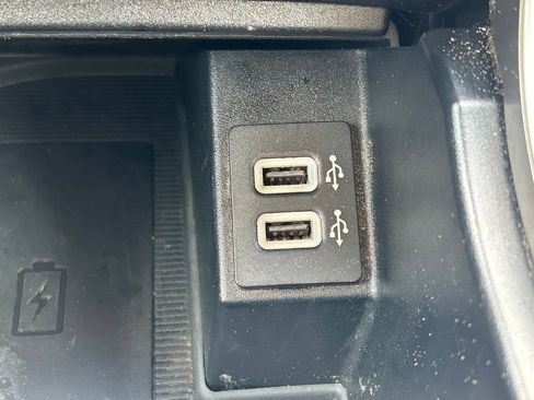 Used 2019 Ford Edge SEL w/ Equipment Group 201A FWD image 27
