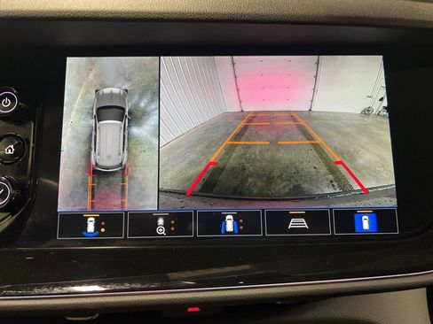 Certified 2023 Buick Envision Avenir image 17