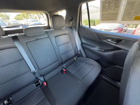 Used 2025 Chevrolet Equinox LT FWD image 38