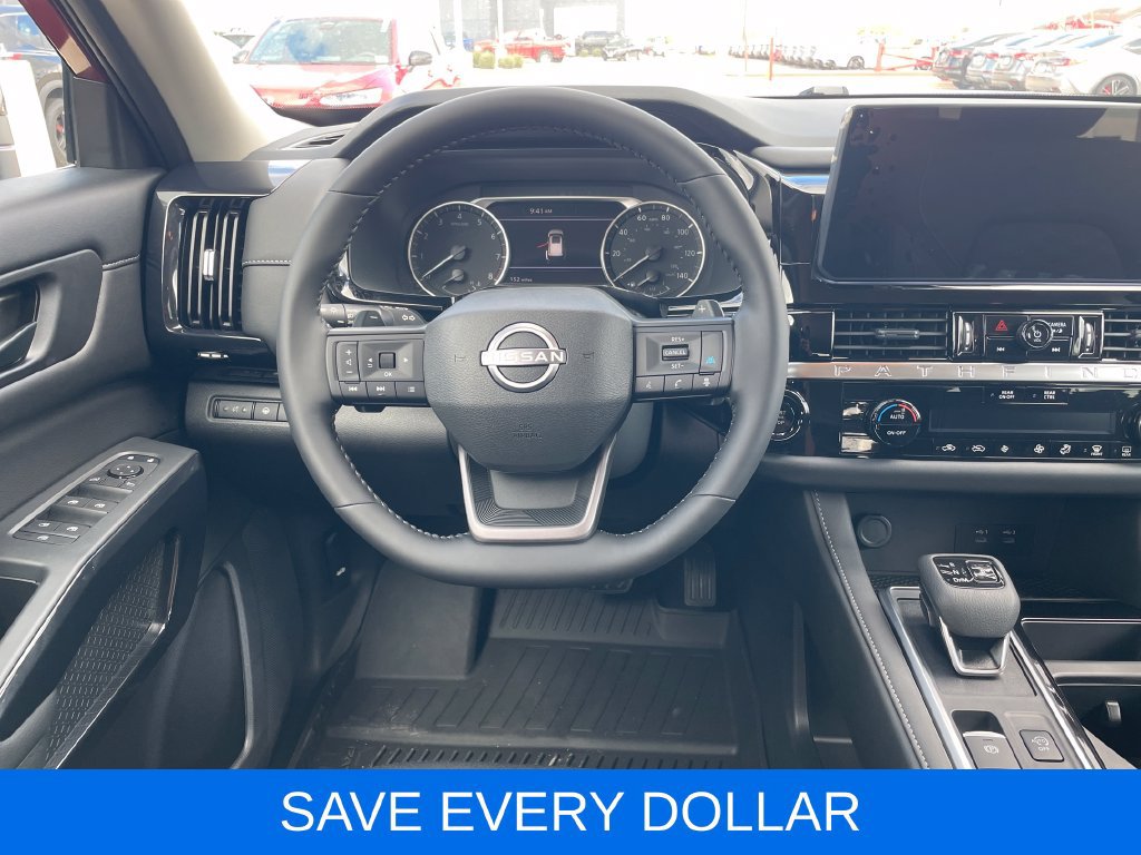 Used 2026 Nissan Pathfinder SV FWD image 13