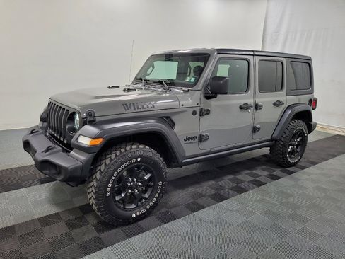 Used 2020 Jeep Wrangler Unlimited Sport image 2