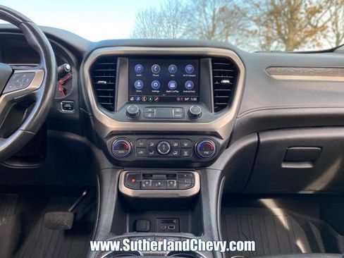 Used 2022 GMC Acadia Denali w/ GMC Pro Grade Package image 30