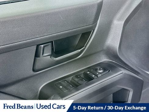 Used 2025 Toyota Tacoma SR5 AWD/4WD image 24